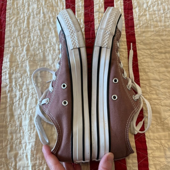 Converse Chuck Taylor All Star Low Top Sneakers - Picture 3 of 6